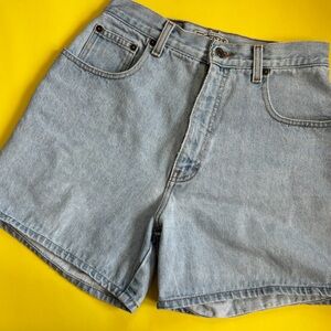 Vintage High Waist Light Denim Mom Shorts